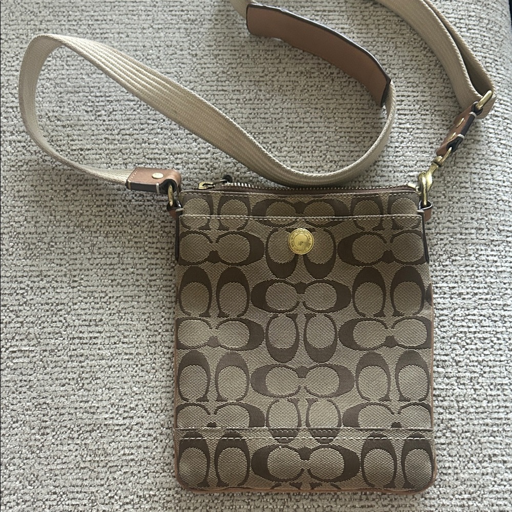 COACH authentic Brown Crossbody Bag
